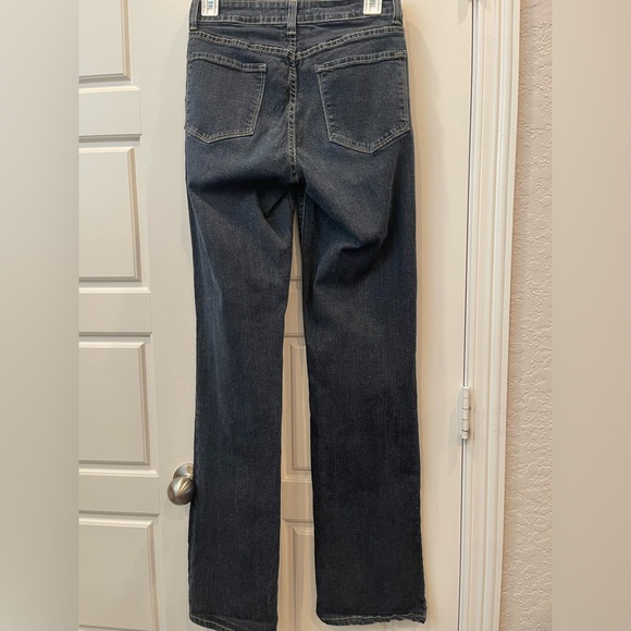 NYDJ Woman’s Bootcut Jeans Preloved No Flaws - Picture 4 of 9